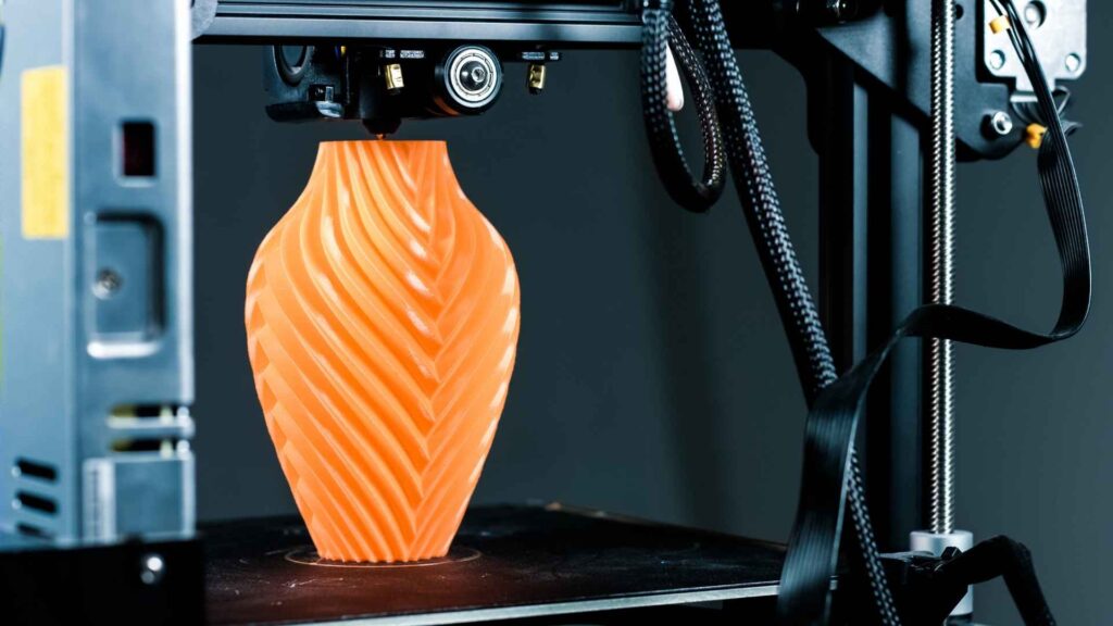 Ile kosztuje 1h druku 3D? Kompletny poradnik dla początkujących i zaawansowanych